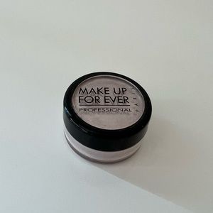 Makeup forever star iridescent powder 947